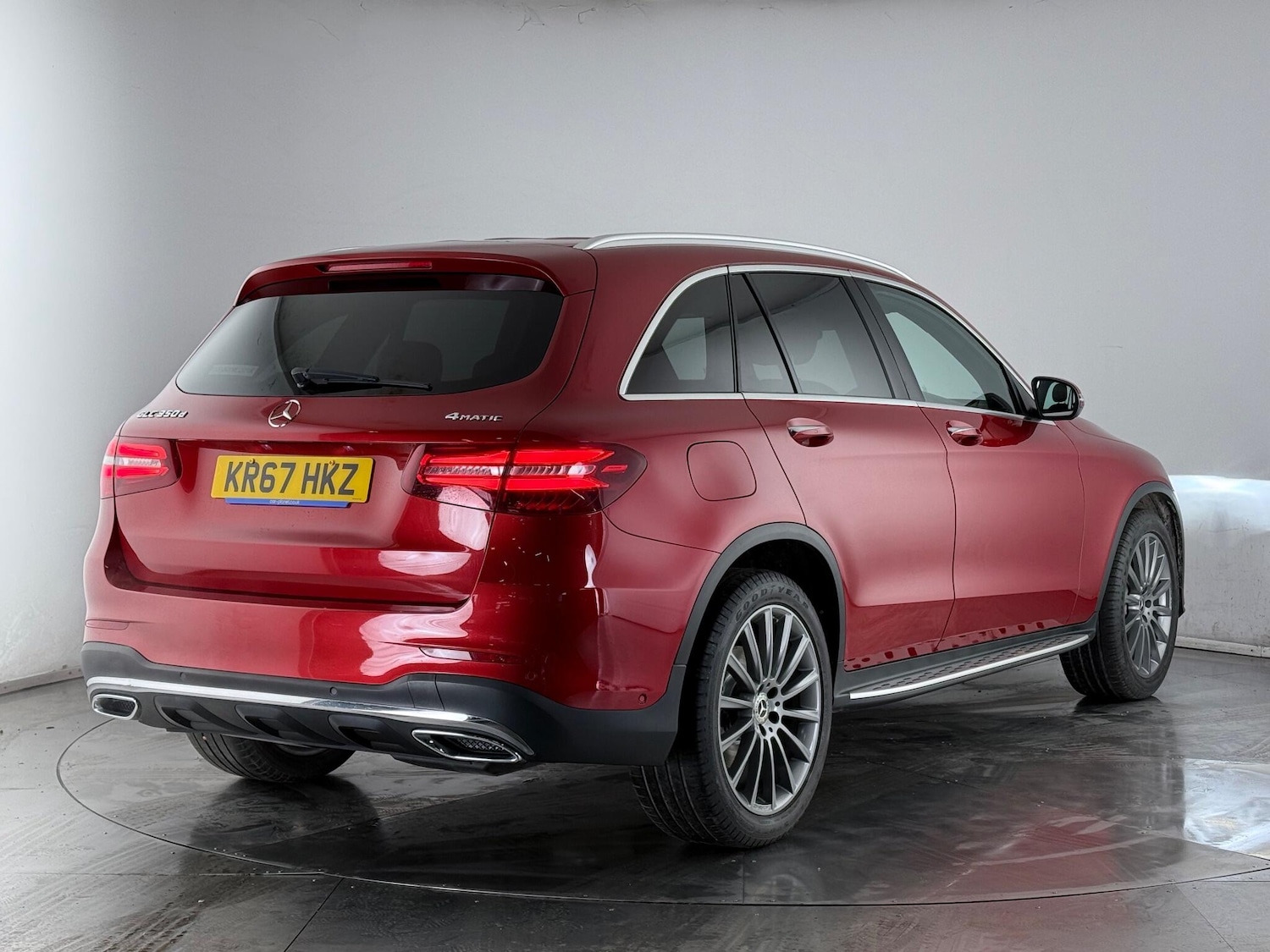 Used Mercedes-Benz GLC 2017 for sale - 77260494: Photo 3