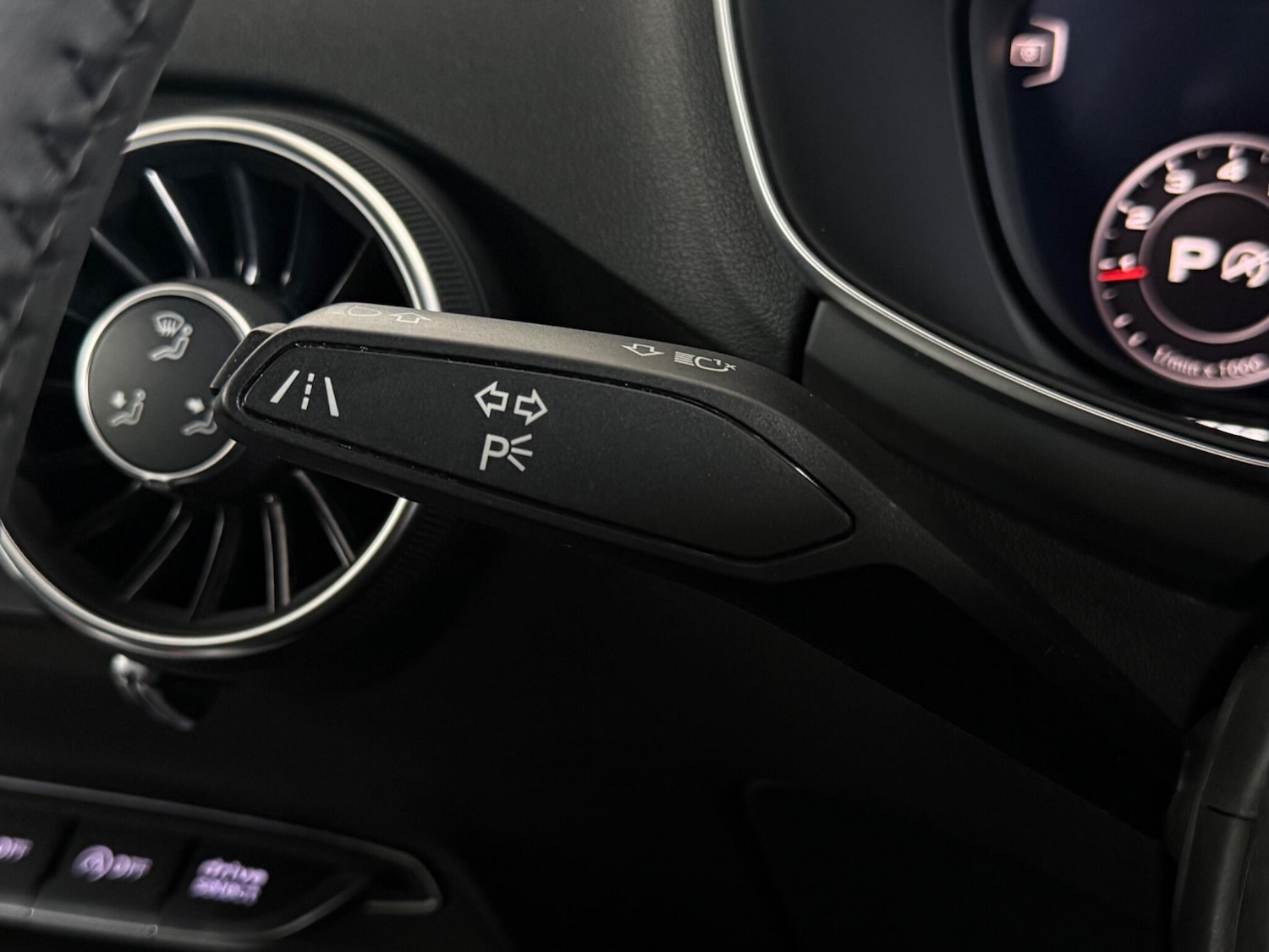 Used Audi TT 2015 for sale - 77222411: Photo 18