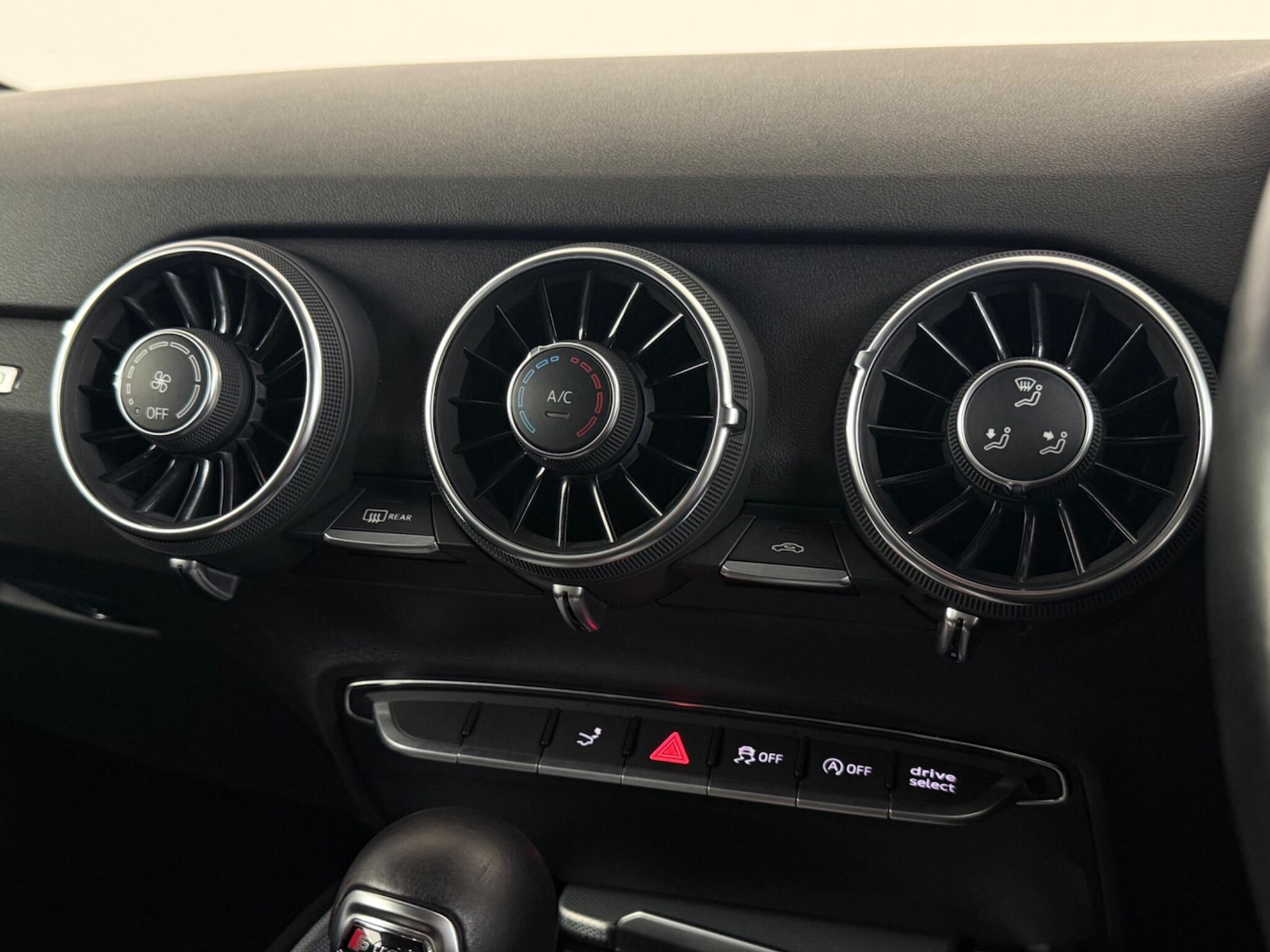 Used Audi TT 2015 for sale - 77222411: Photo 29