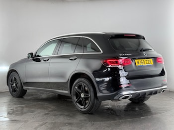 Used Mercedes-Benz GLC 2019 for sale - 77292189: Photo