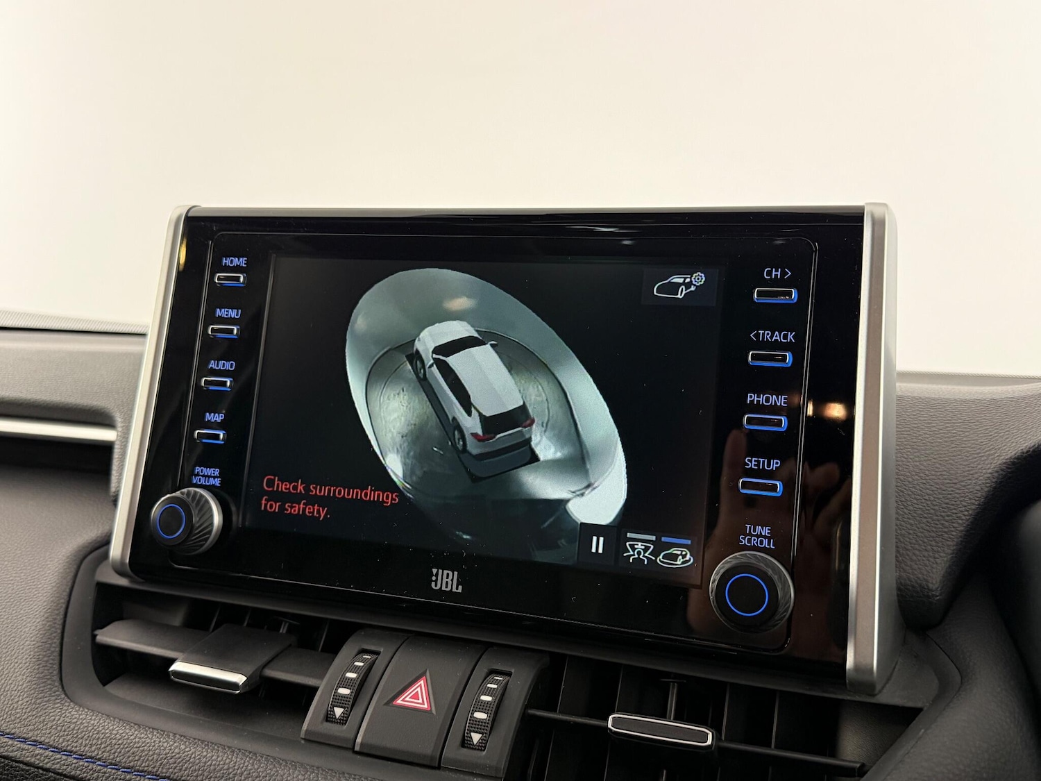 Used Toyota RAV4 2021 for sale - 77182704: Photo 26