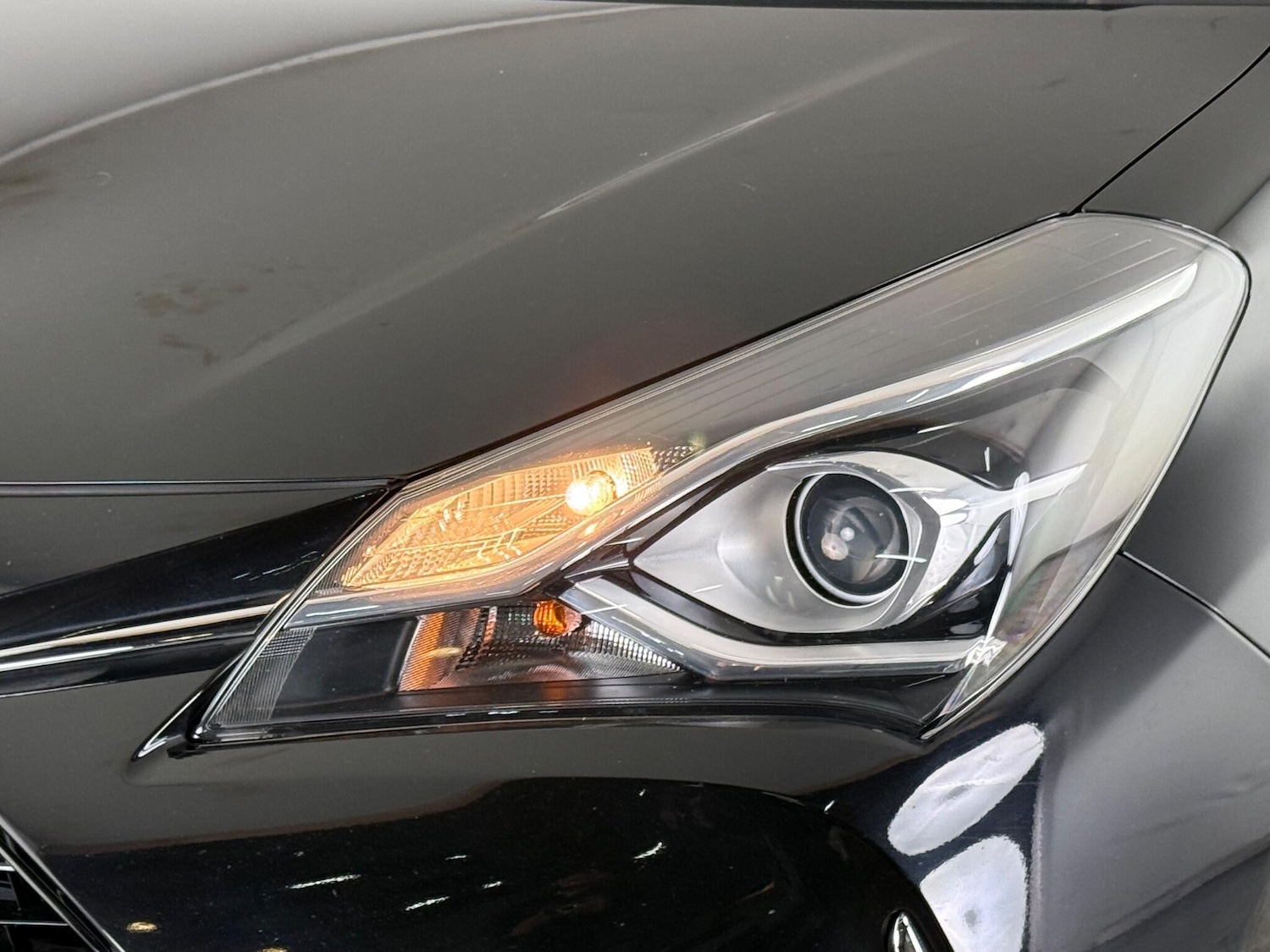 Used Toyota Yaris 2017 for sale - 77243116: Photo 7