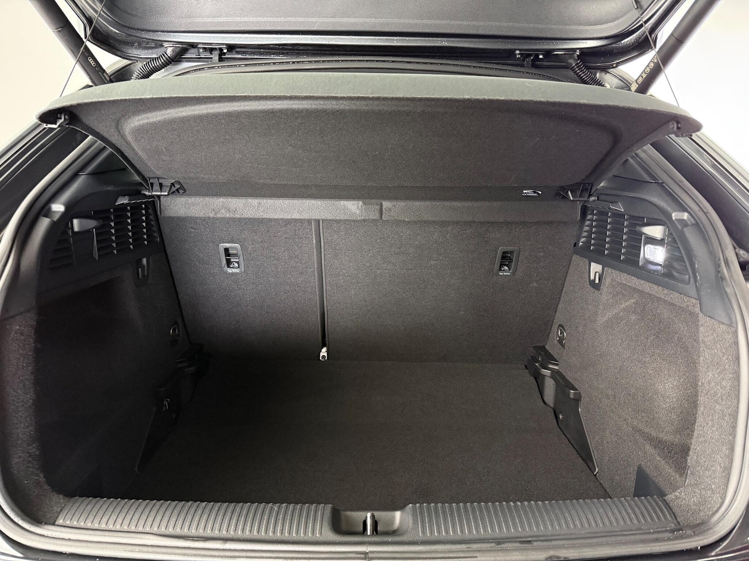 Used Audi Q2 2021 for sale - 77222080: Photo 8