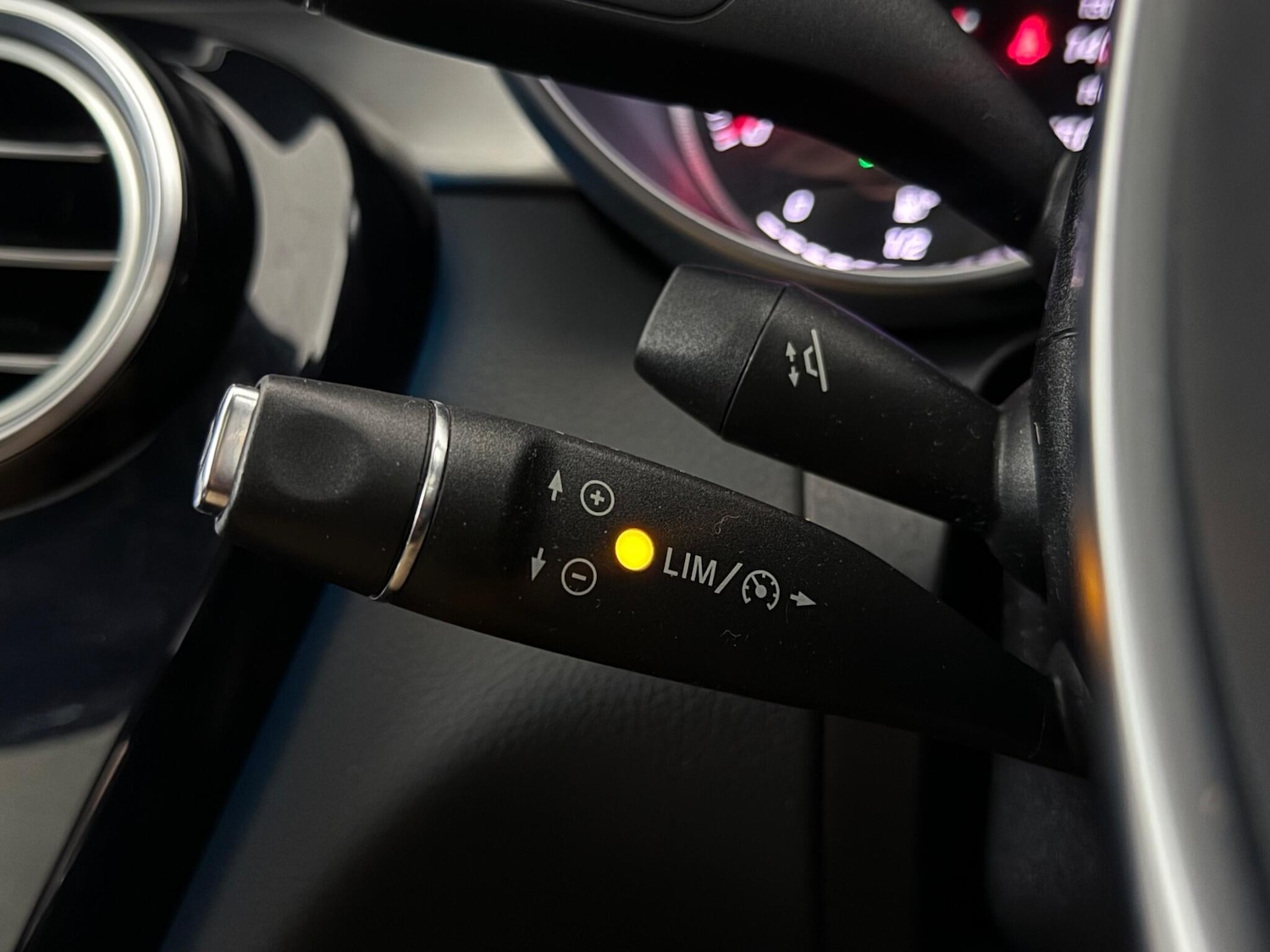 Used Mercedes-Benz C Class 2018 for sale - 77183157: Photo 17