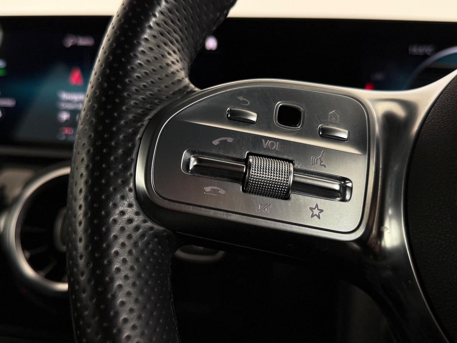 Used Mercedes-Benz CLA 2021 for sale - 76467438: Photo 23