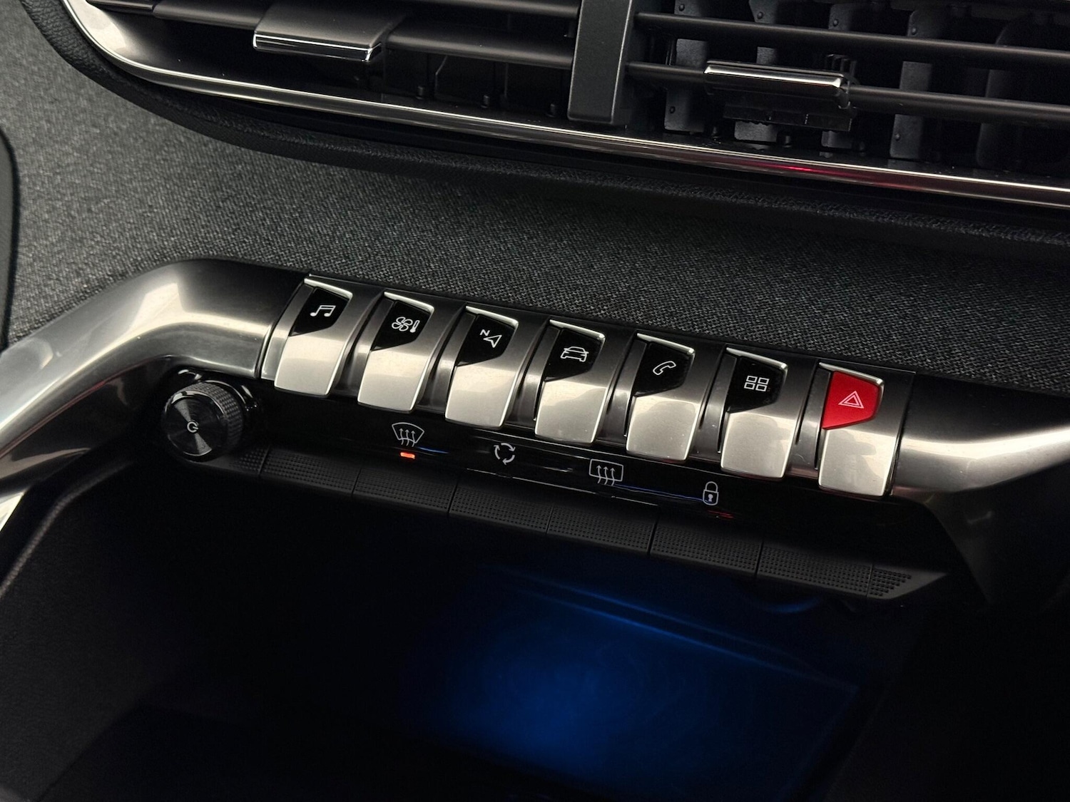 Used Peugeot 3008 2019 for sale - 77260271: Photo 34