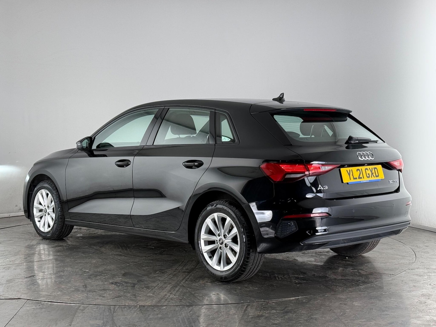 Used Audi A3 2021 for sale - 77182933: Photo 4