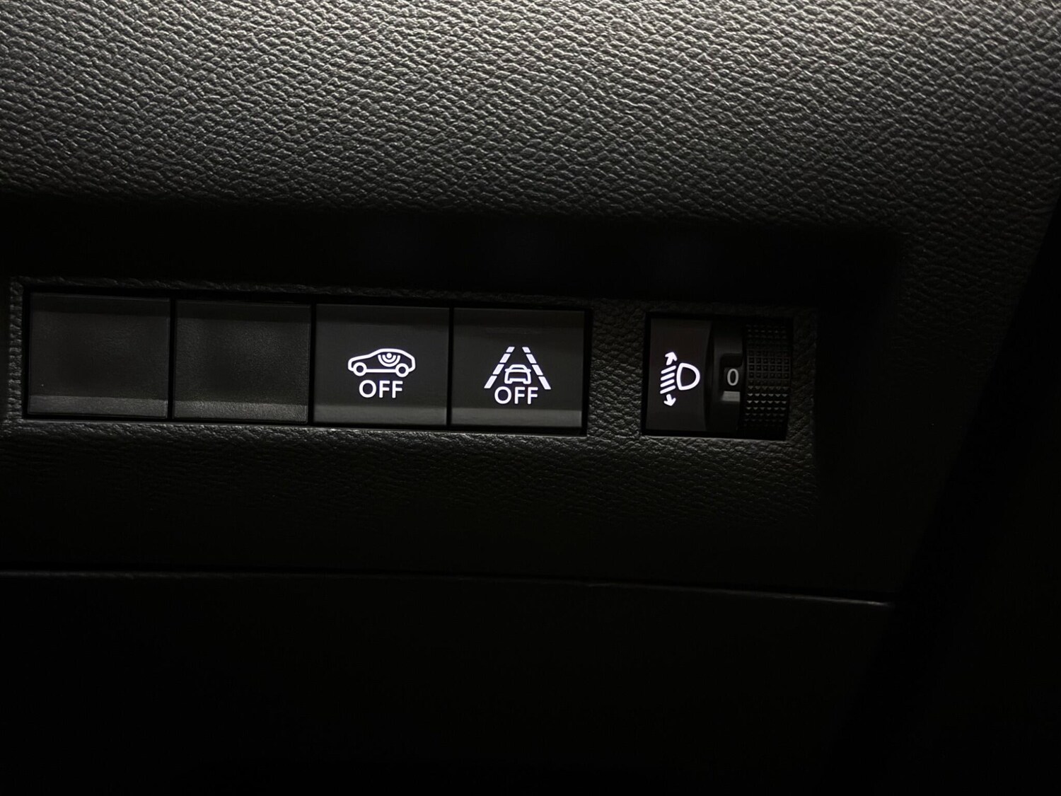 Used Peugeot 208 2023 for sale - 78063157: Photo 21