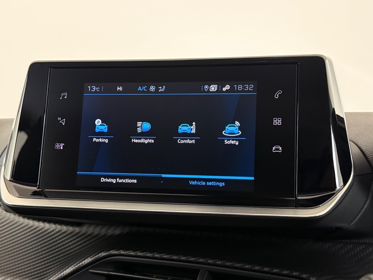 Used Peugeot 208 2023 for sale - 78063157: Photo 26