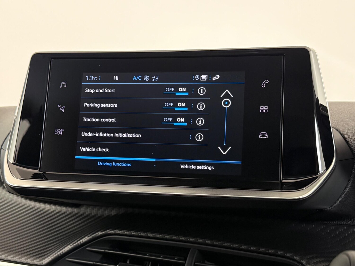 Used Peugeot 208 2023 for sale - 78063157: Photo 27