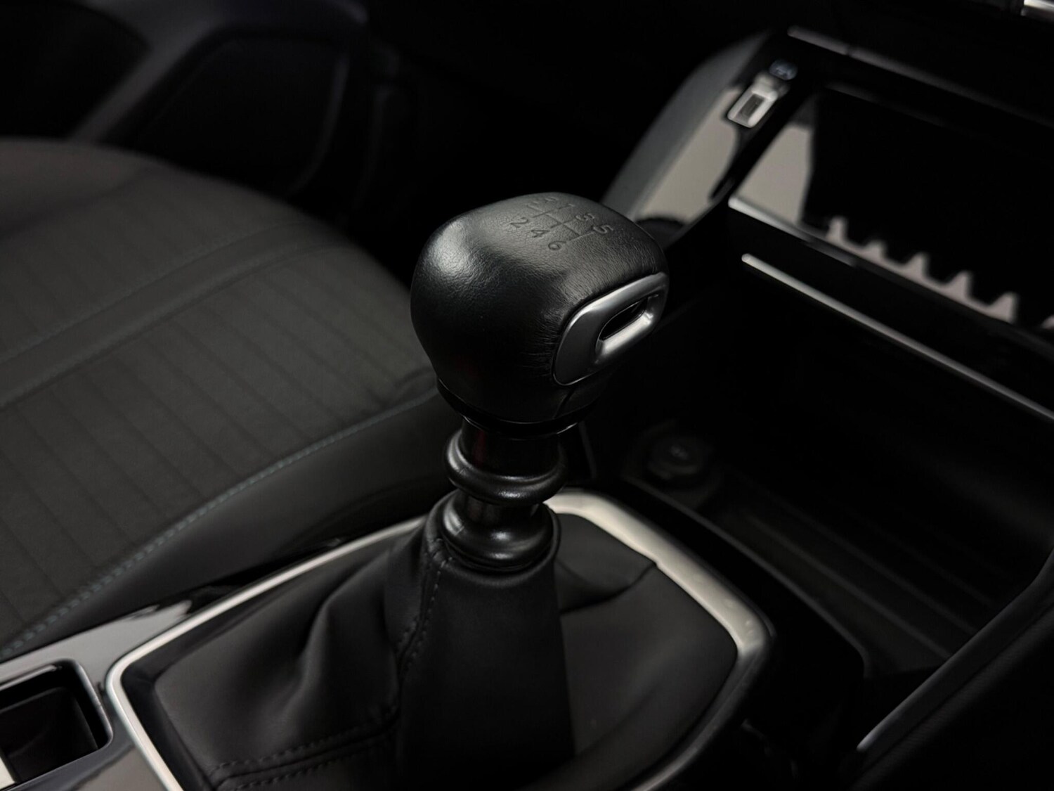 Used Peugeot 208 2023 for sale - 78063157: Photo 31