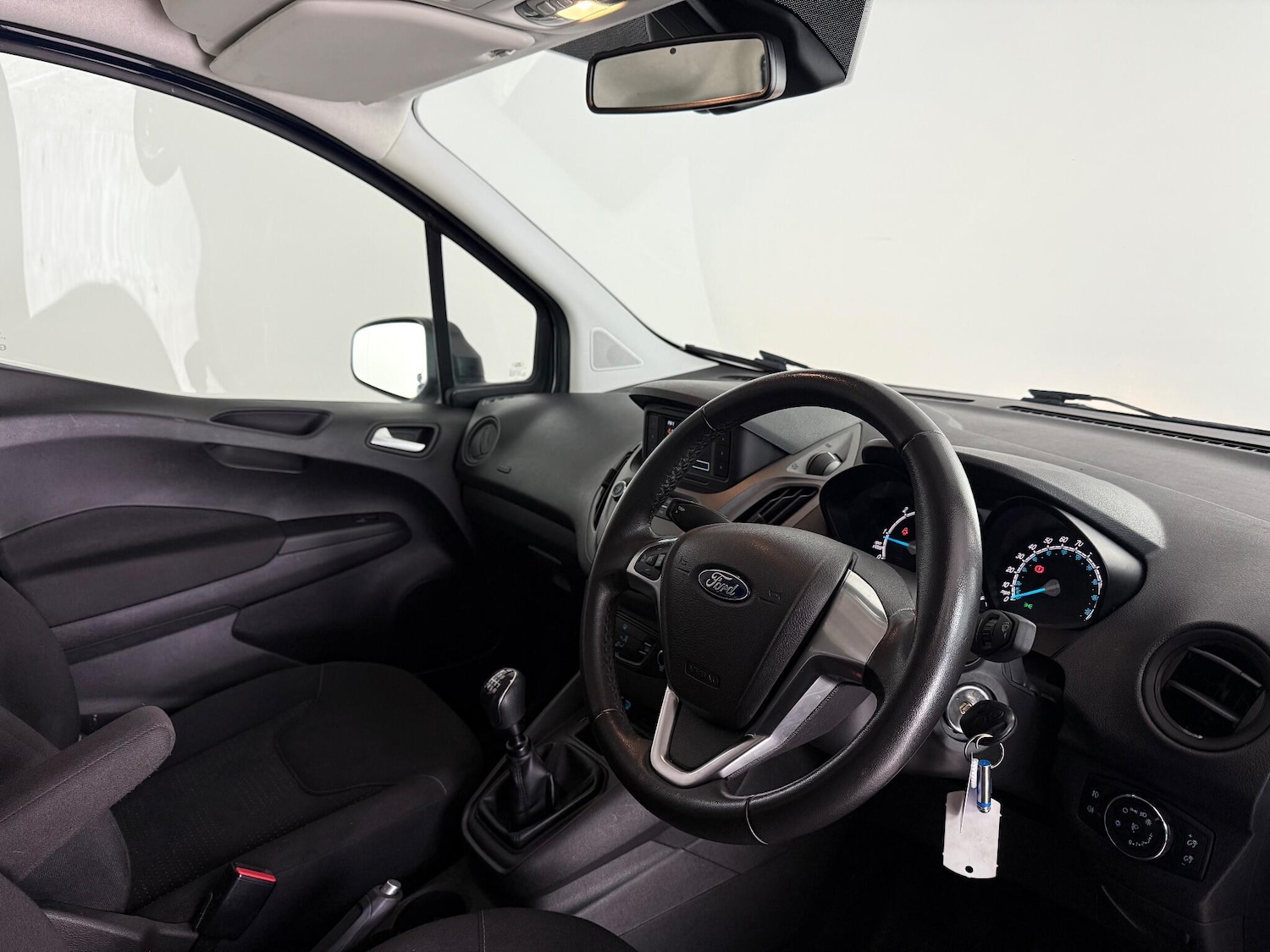 Used Ford Transit Courier 2019 for sale - 77246323: Photo 12