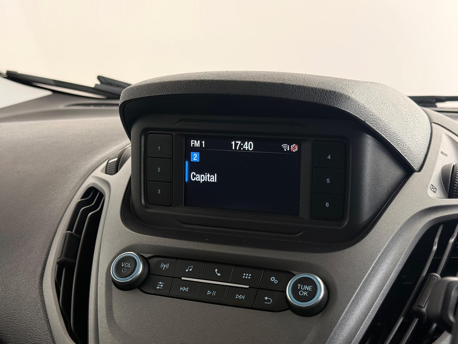 Used Ford Transit Courier 2019 for sale - 77246323: Photo 21