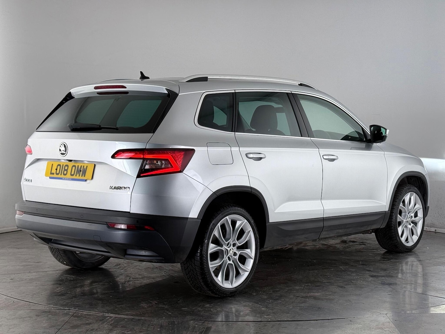 Used Skoda Karoq 2018 for sale - 77182899: Photo 6