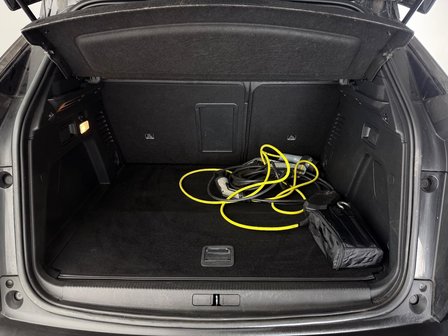 Used Peugeot 3008 2021 for sale - 77182308: Photo 10