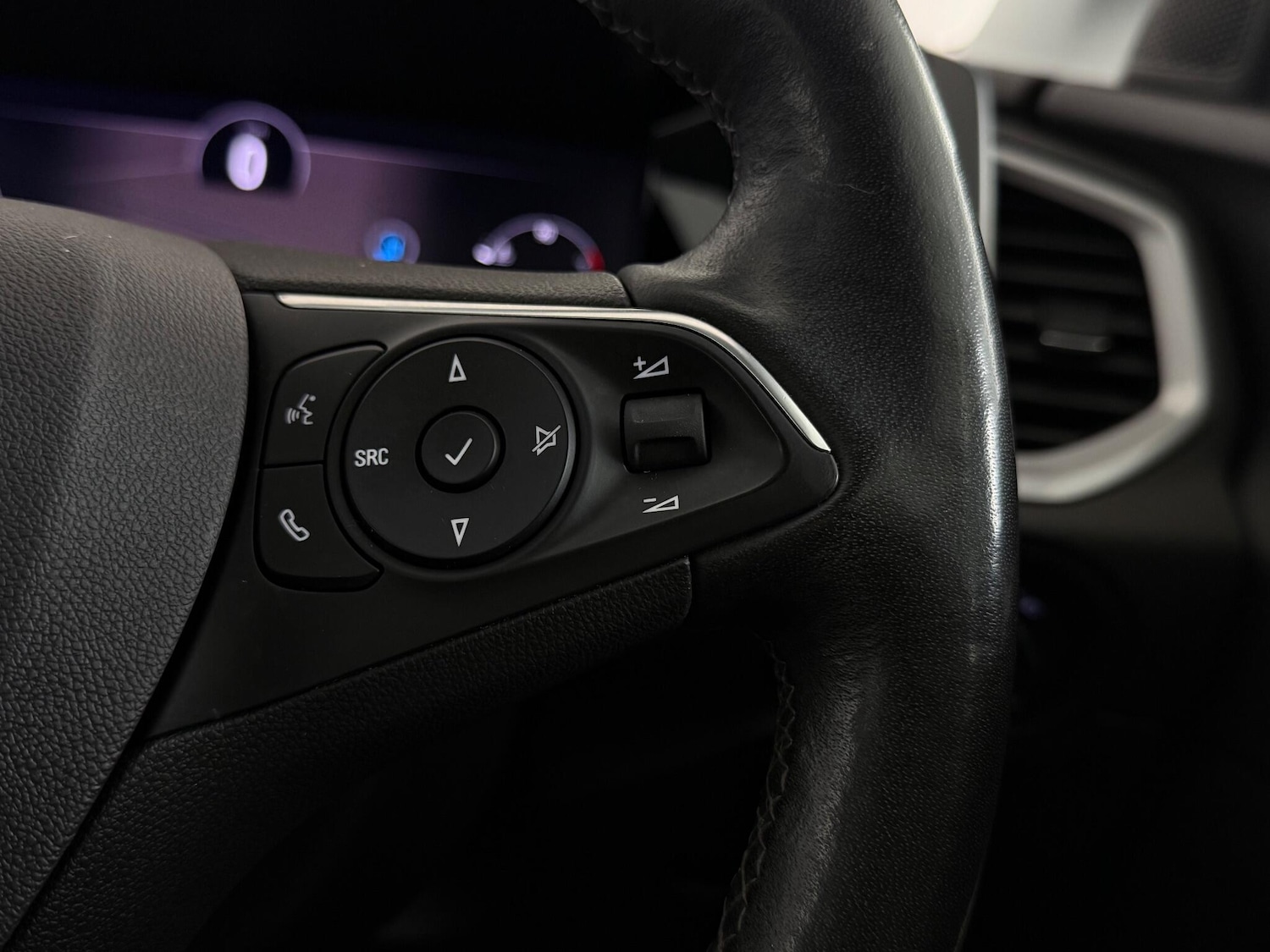 Used Vauxhall Grandland 2022 for sale - 77260215: Photo 20