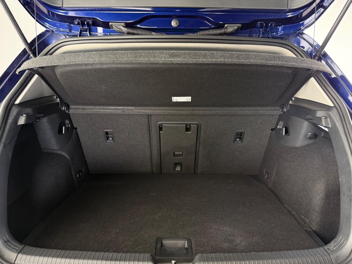 Used Volkswagen Golf 2020 for sale - 77412449: Photo 6