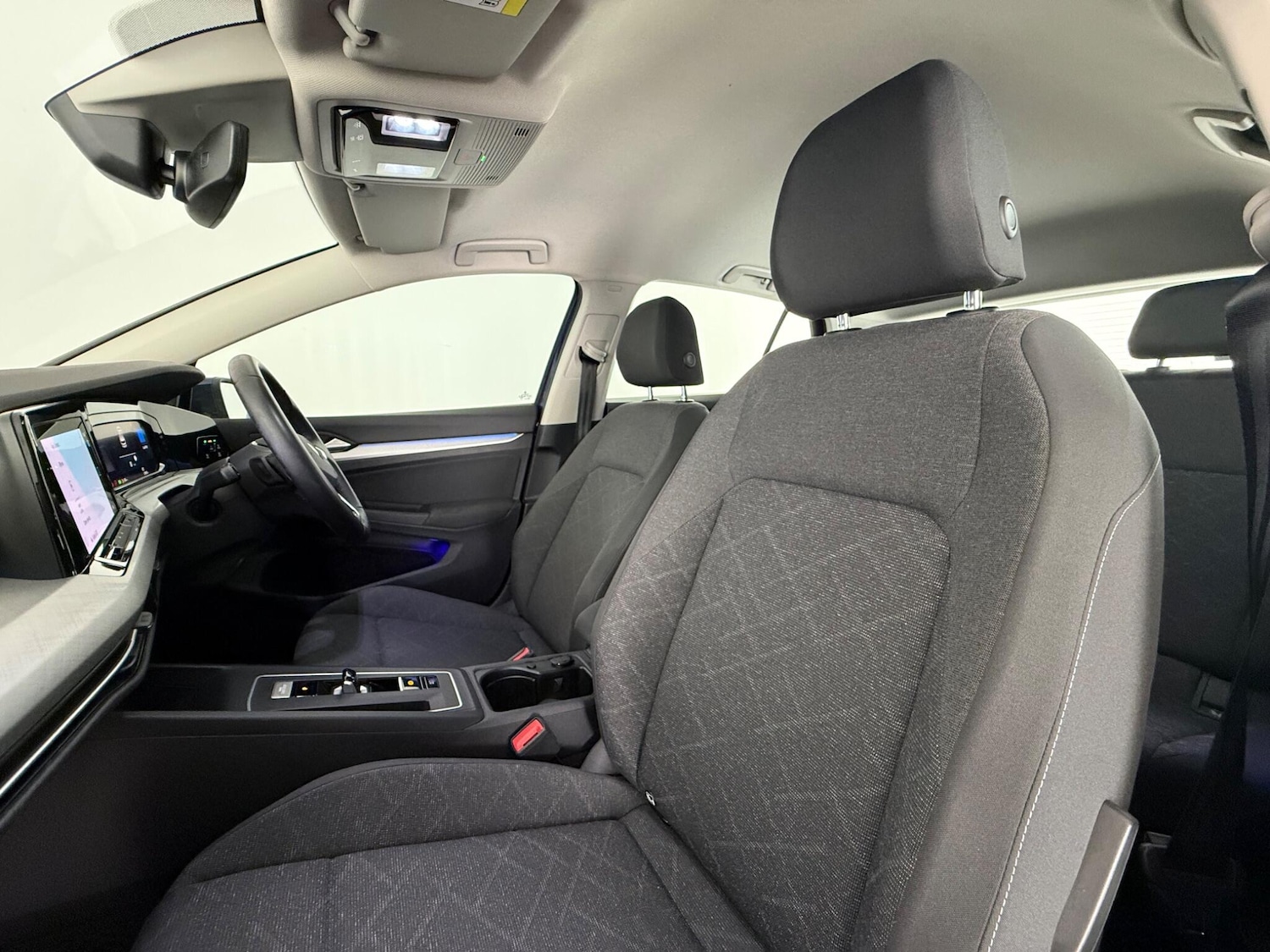 Used Volkswagen Golf 2020 for sale - 77412449: Photo 8