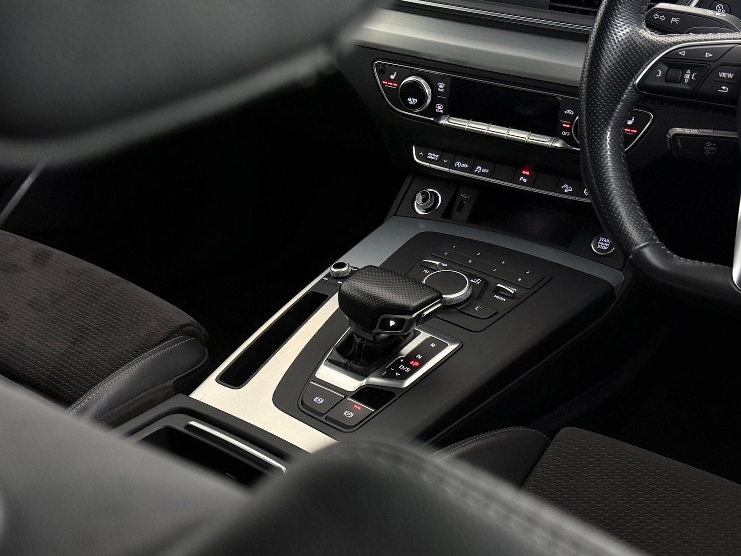 Used Audi Q5 2018 for sale - 76466710: Photo 40