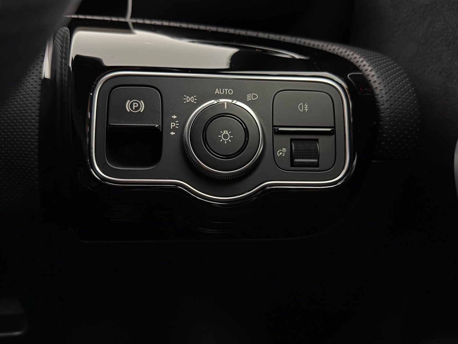 Used Mercedes-Benz A-Class 2019 for sale - 77626368: Photo 28