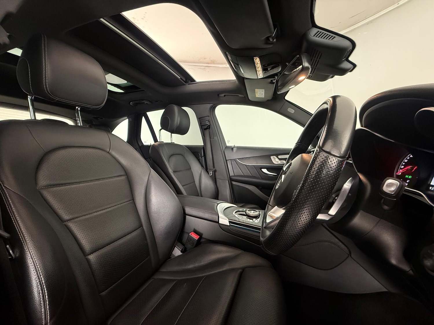 Used Mercedes-Benz GLC 2018 for sale - 77221804: Photo 13