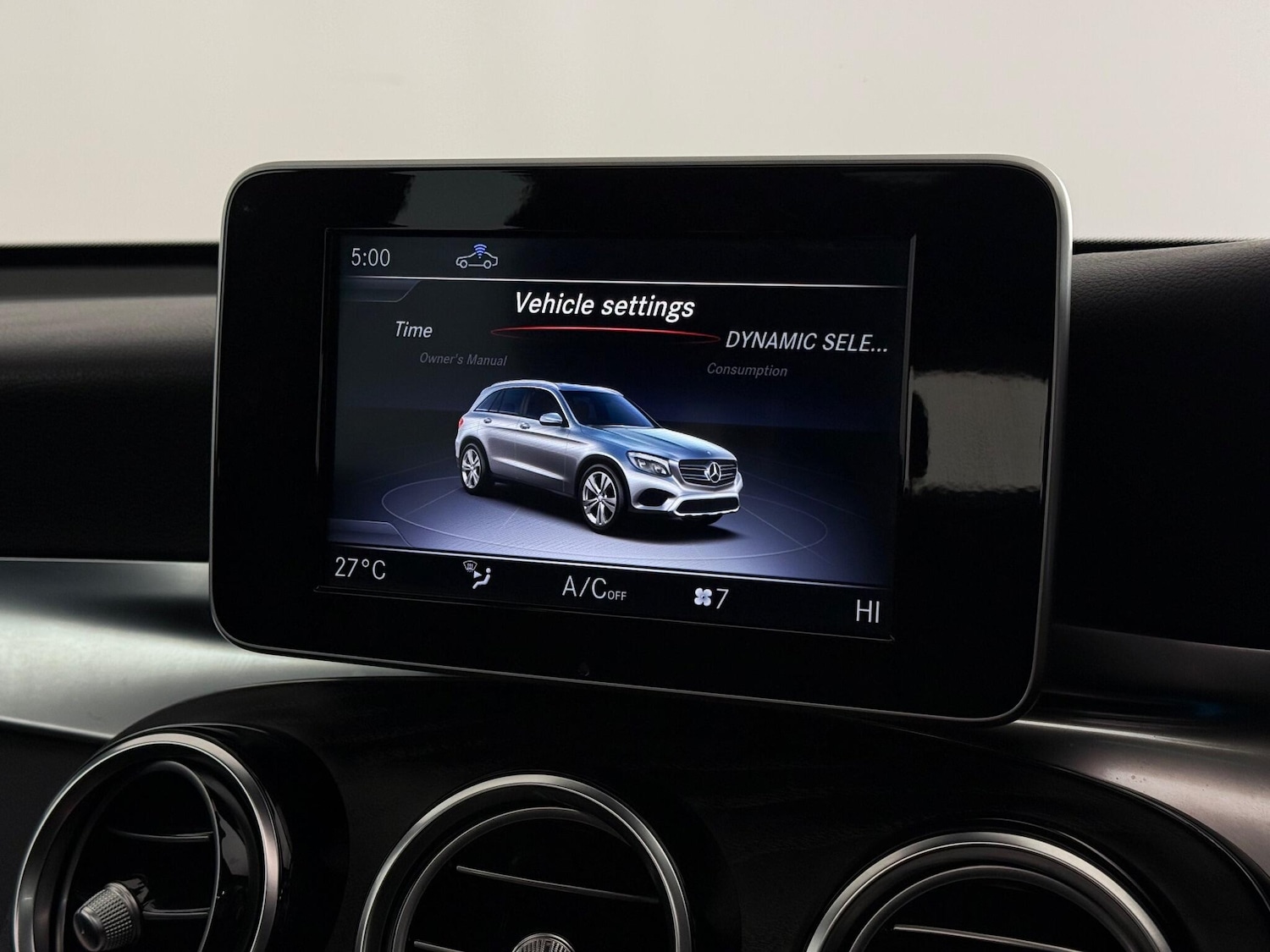 Used Mercedes-Benz GLC 2018 for sale - 77221804: Photo 28