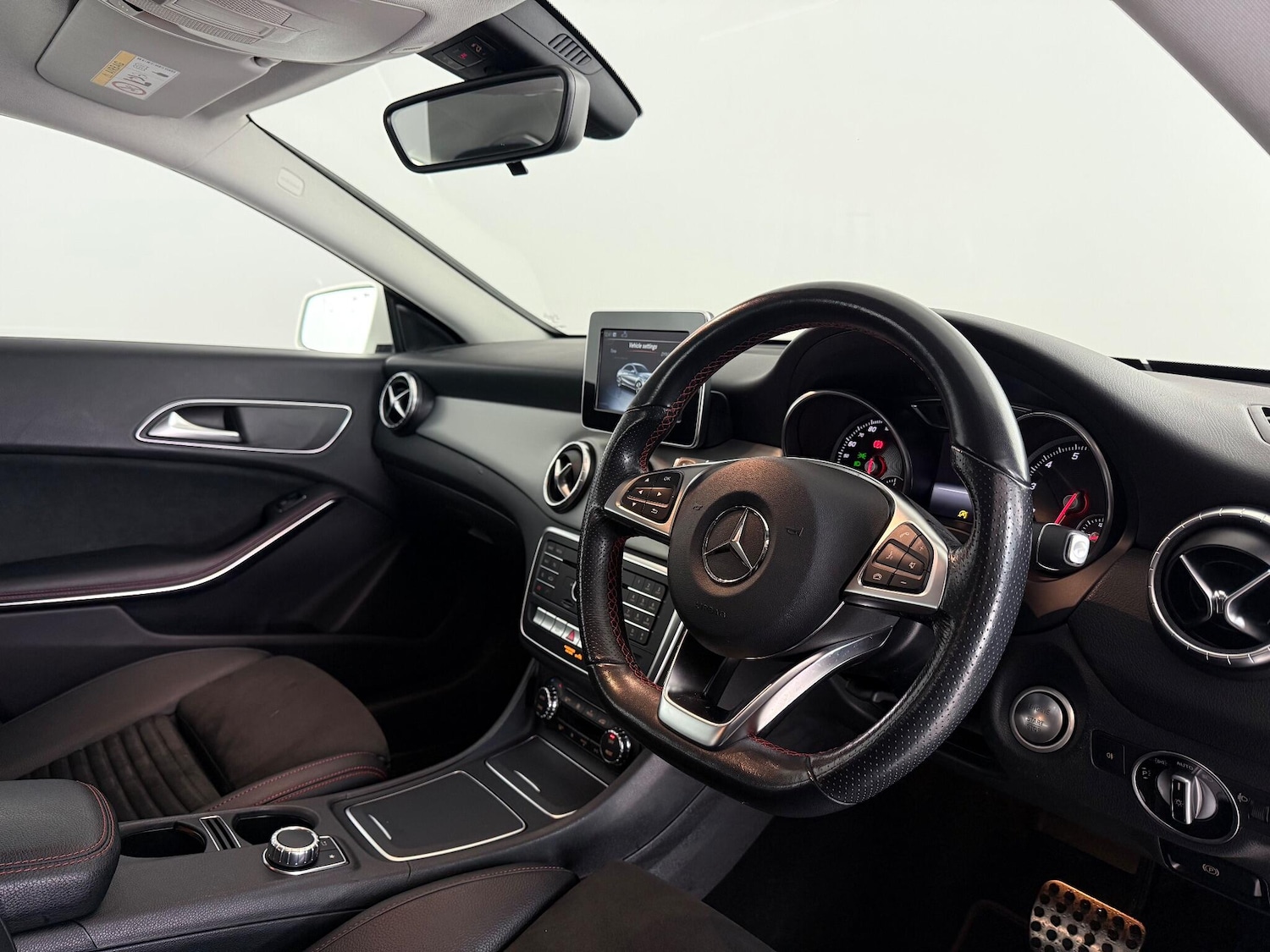 Used Mercedes-Benz CLA 2018 for sale - 77074565: Photo 15