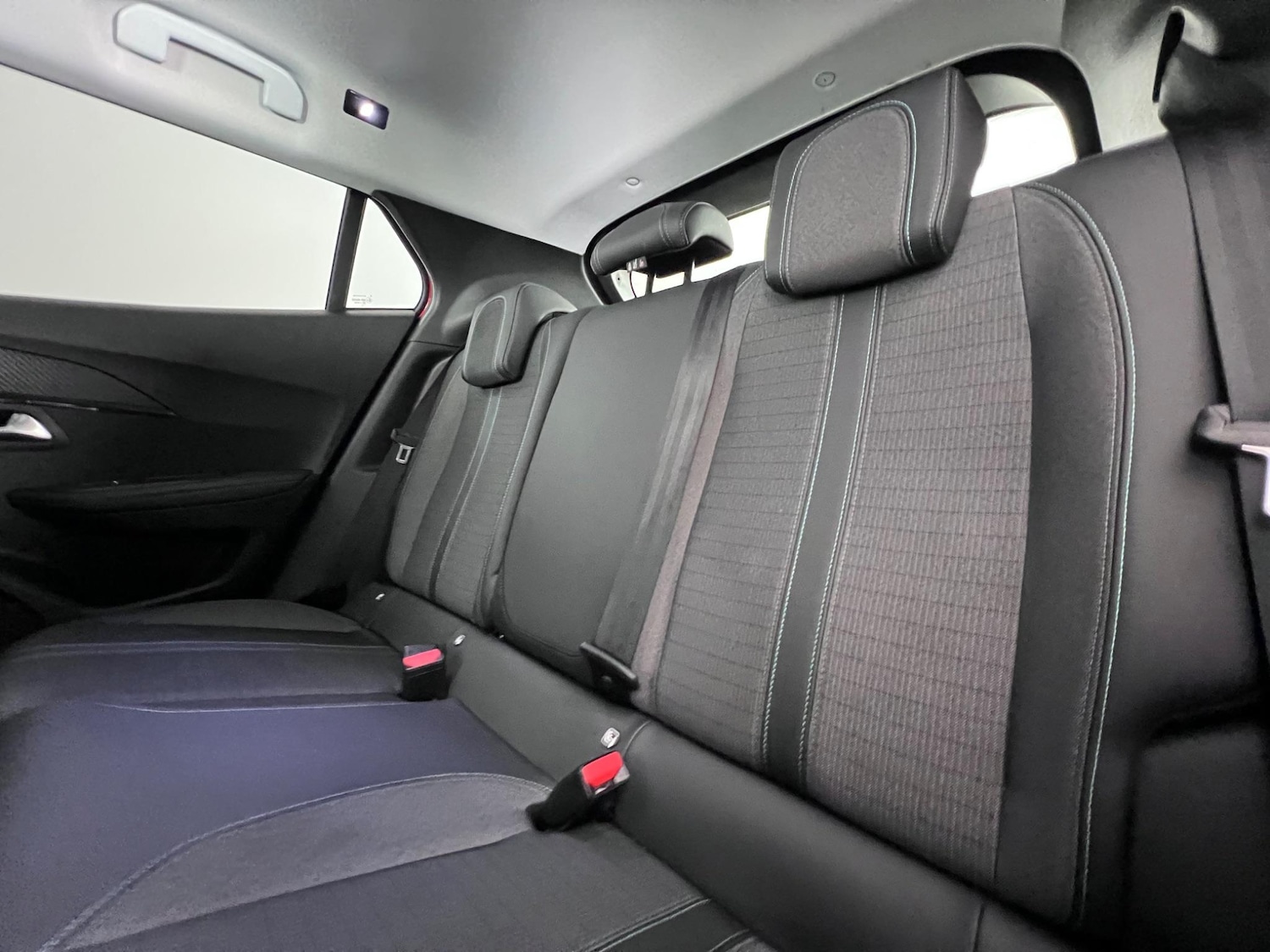 Used Peugeot 2008 2021 for sale - 78035230: Photo 13