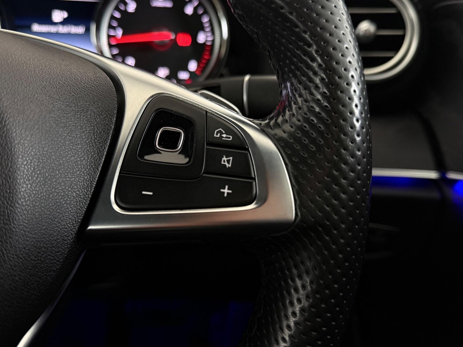 Used Mercedes-Benz E Class 2016 for sale - 77182815: Photo 22