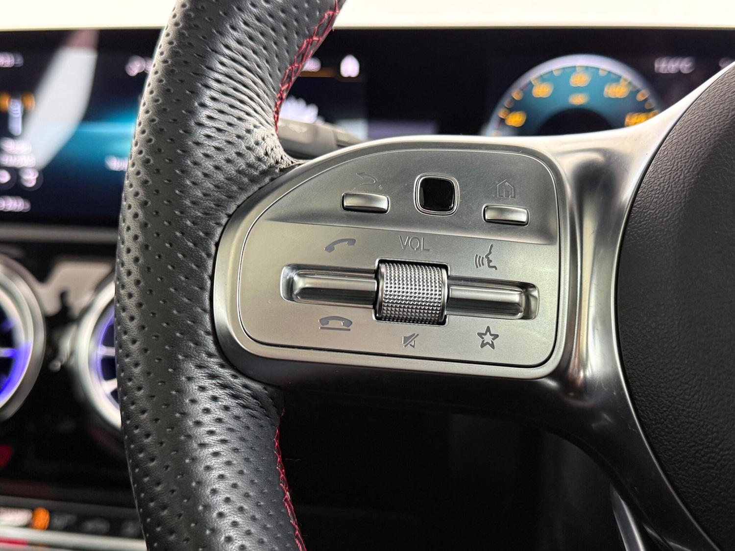 Used Mercedes-Benz A-Class 2019 for sale - 77246148: Photo 19