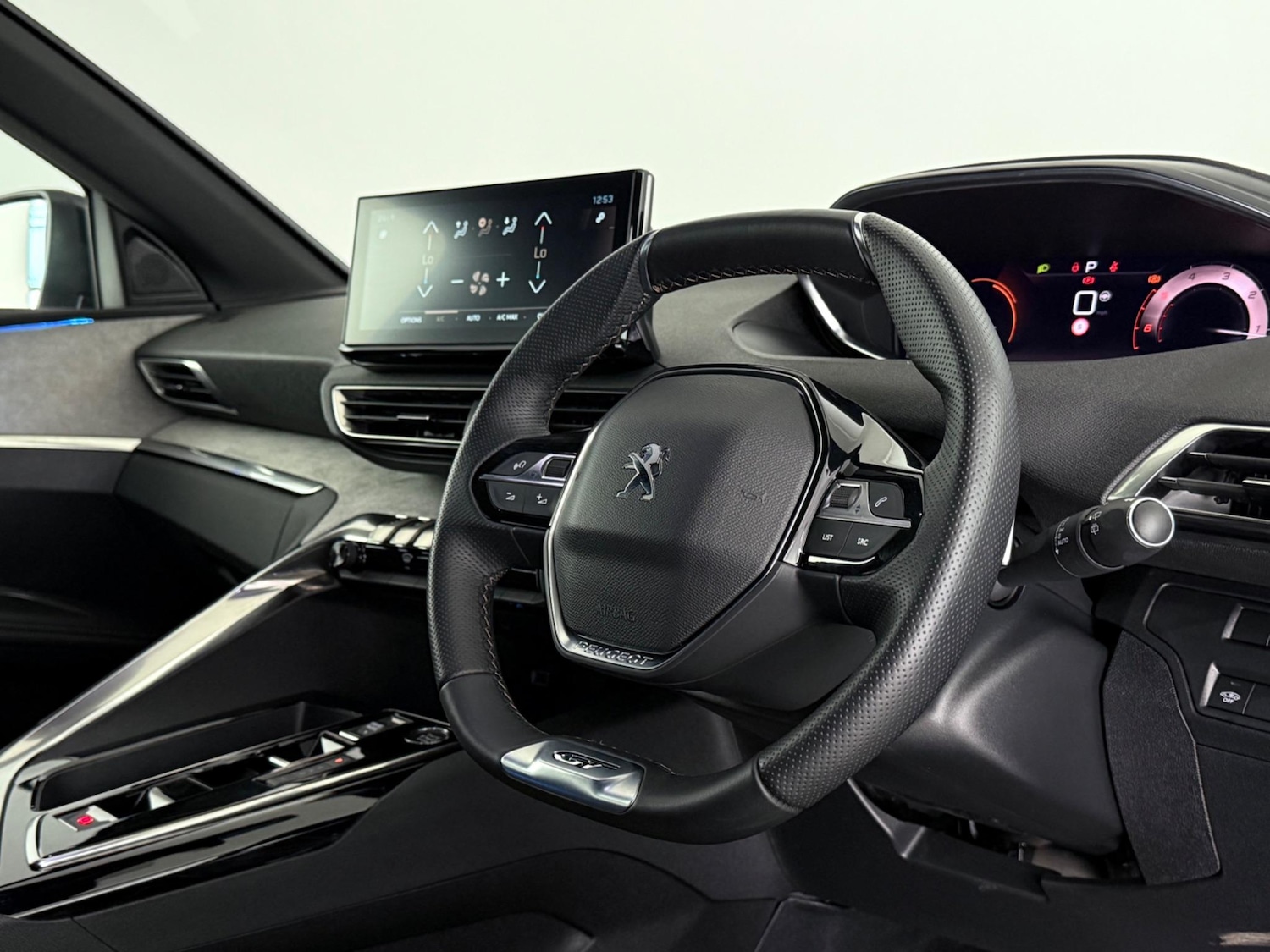 Used Peugeot 3008 2023 for sale - 76466692: Photo 23