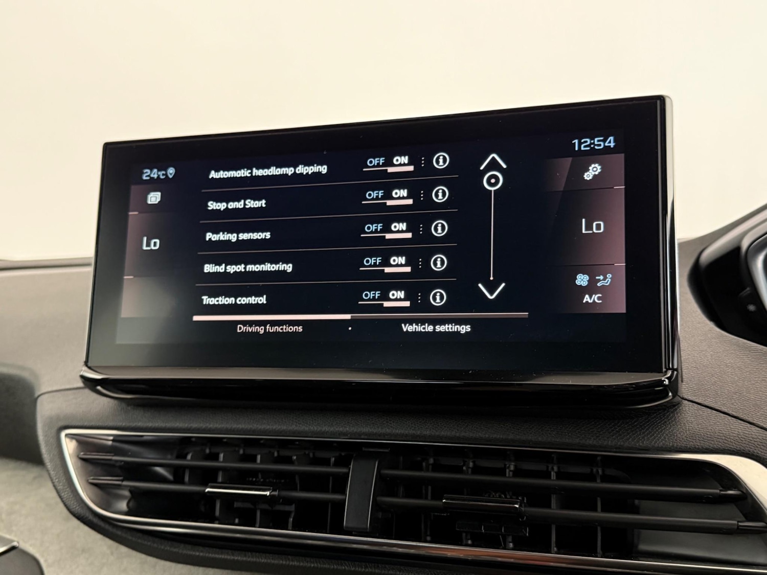 Used Peugeot 3008 2023 for sale - 76466692: Photo 37