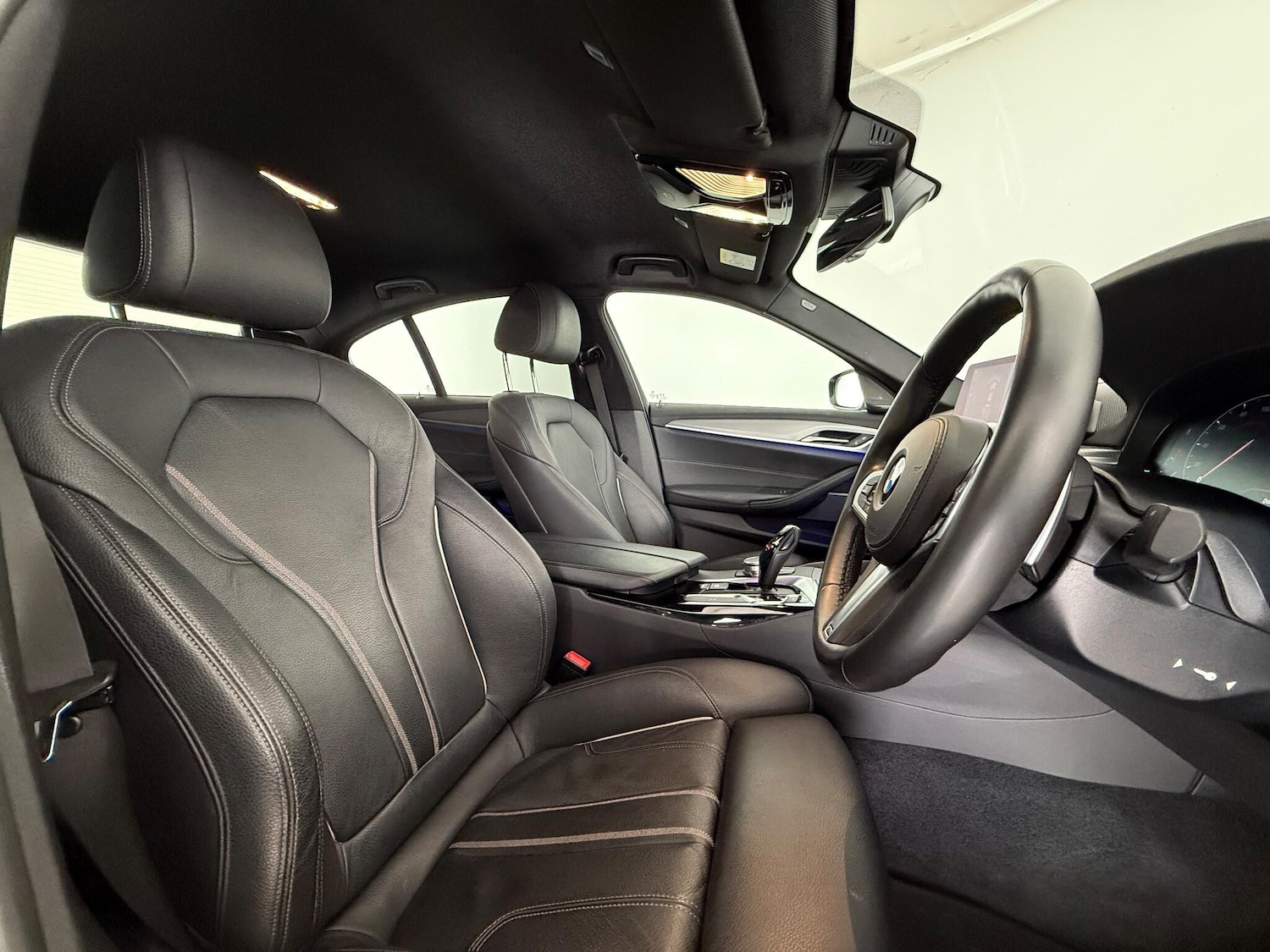 Used BMW 5 Series 2019 for sale - 77259674: Photo 11