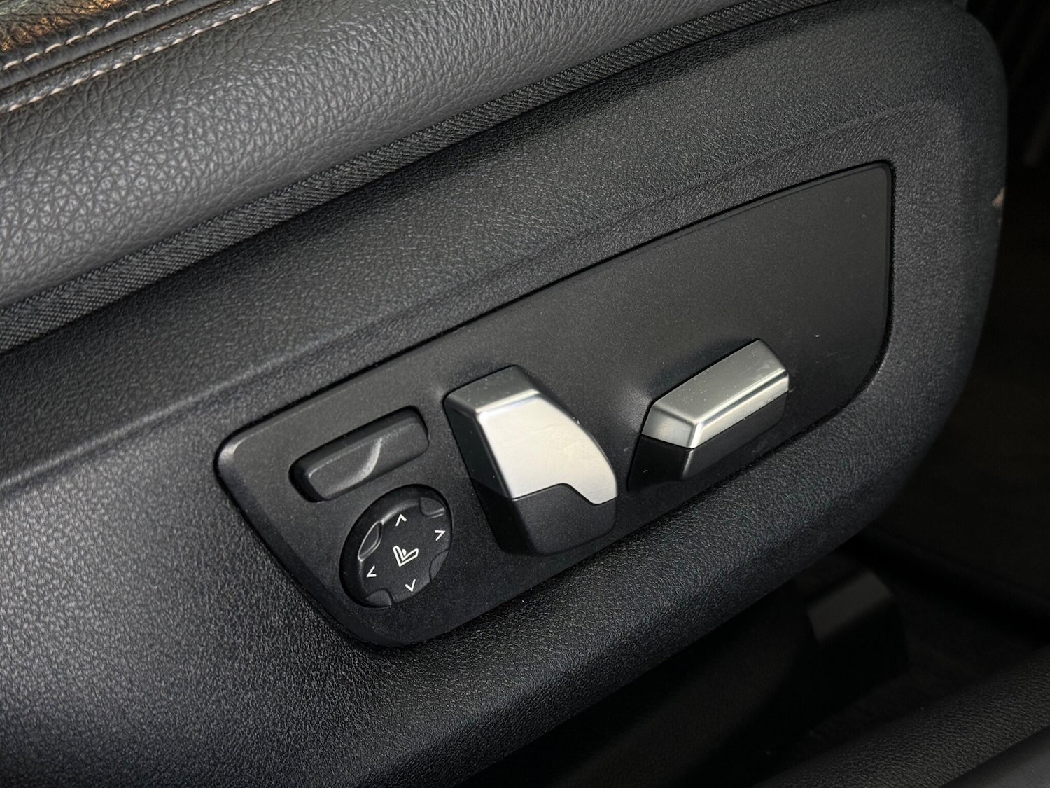 Used BMW 5 Series 2019 for sale - 77259674: Photo 12