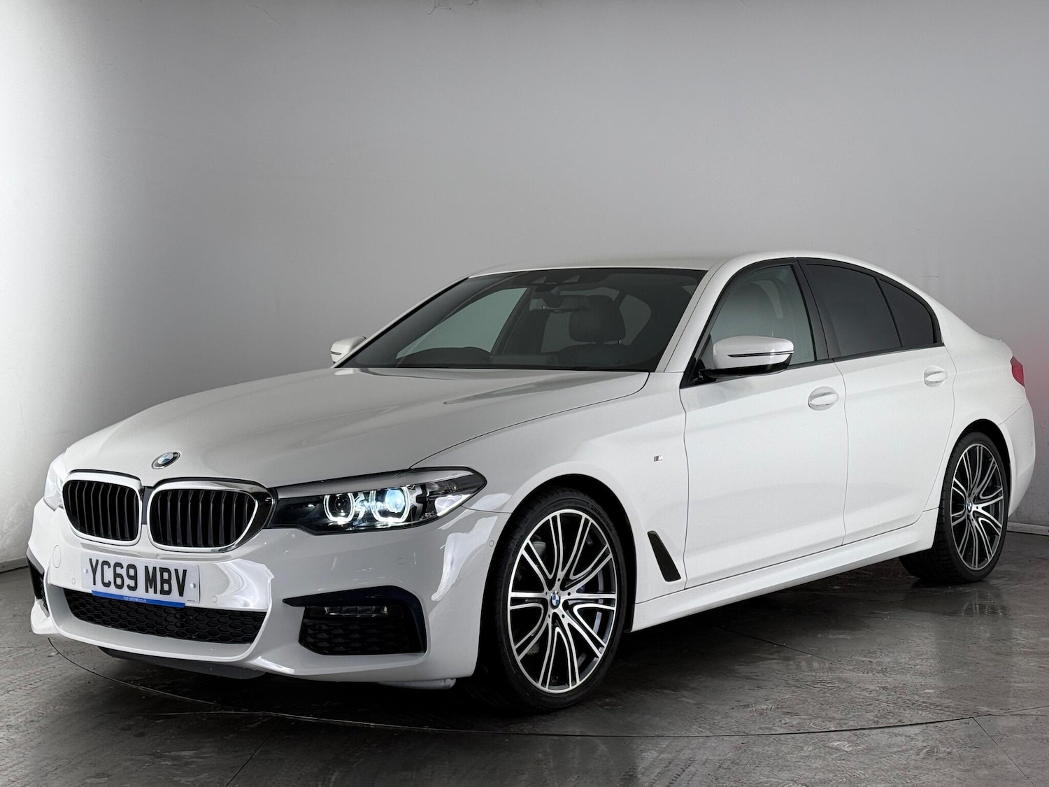 Used BMW 5 Series 2019 for sale - 77259674: Photo 3