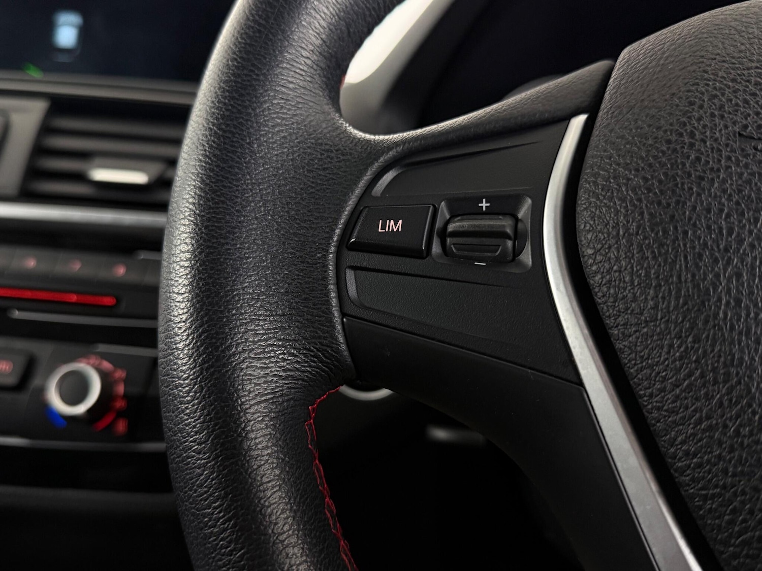 Used BMW 1 Series 2018 for sale - 77260058: Photo 18