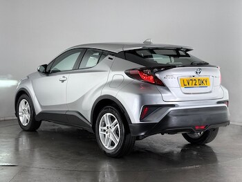 Used Toyota C-HR 2022 for sale - 77332154: Photo