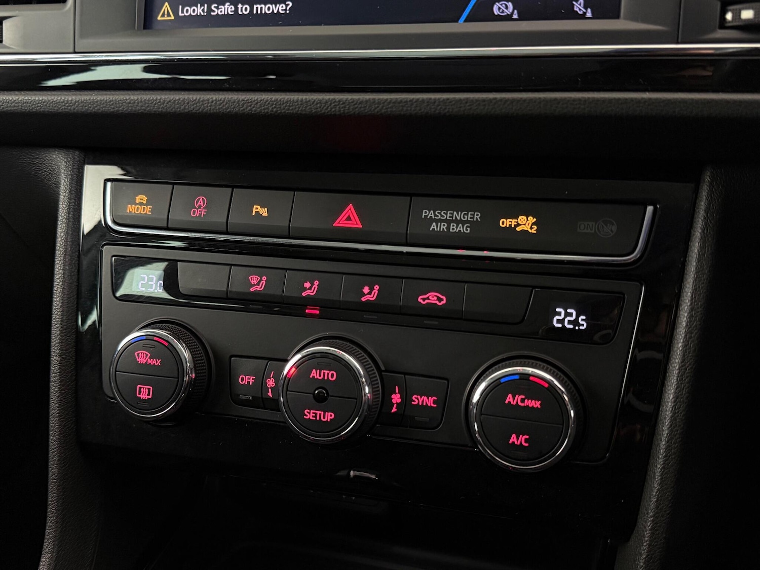 Used SEAT Leon 2019 for sale - 77259973: Photo 32