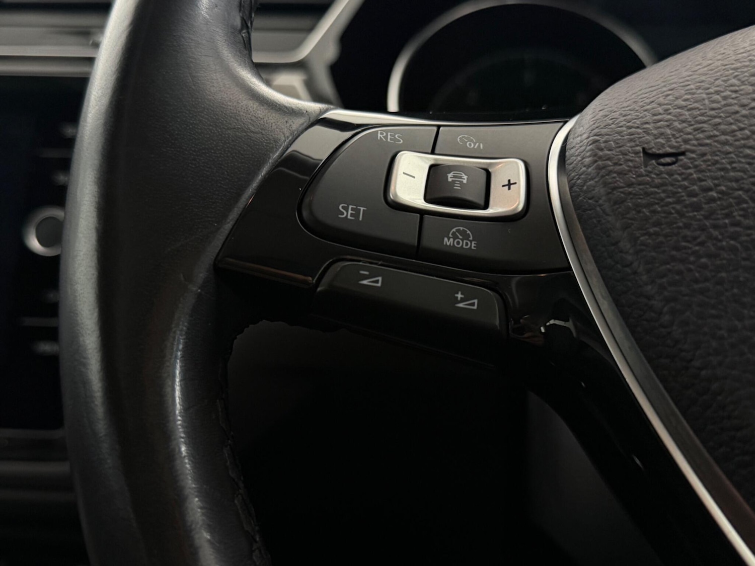 Used Volkswagen Touran 2017 for sale - 77268191: Photo 15