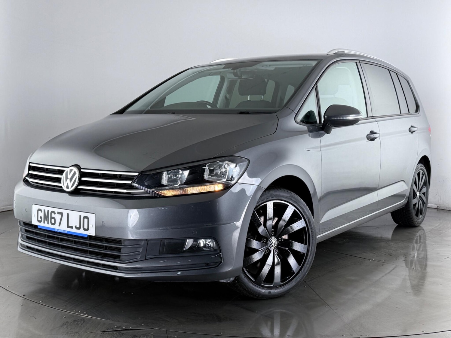 Used Volkswagen Touran 2017 for sale - 77268191: Photo 34