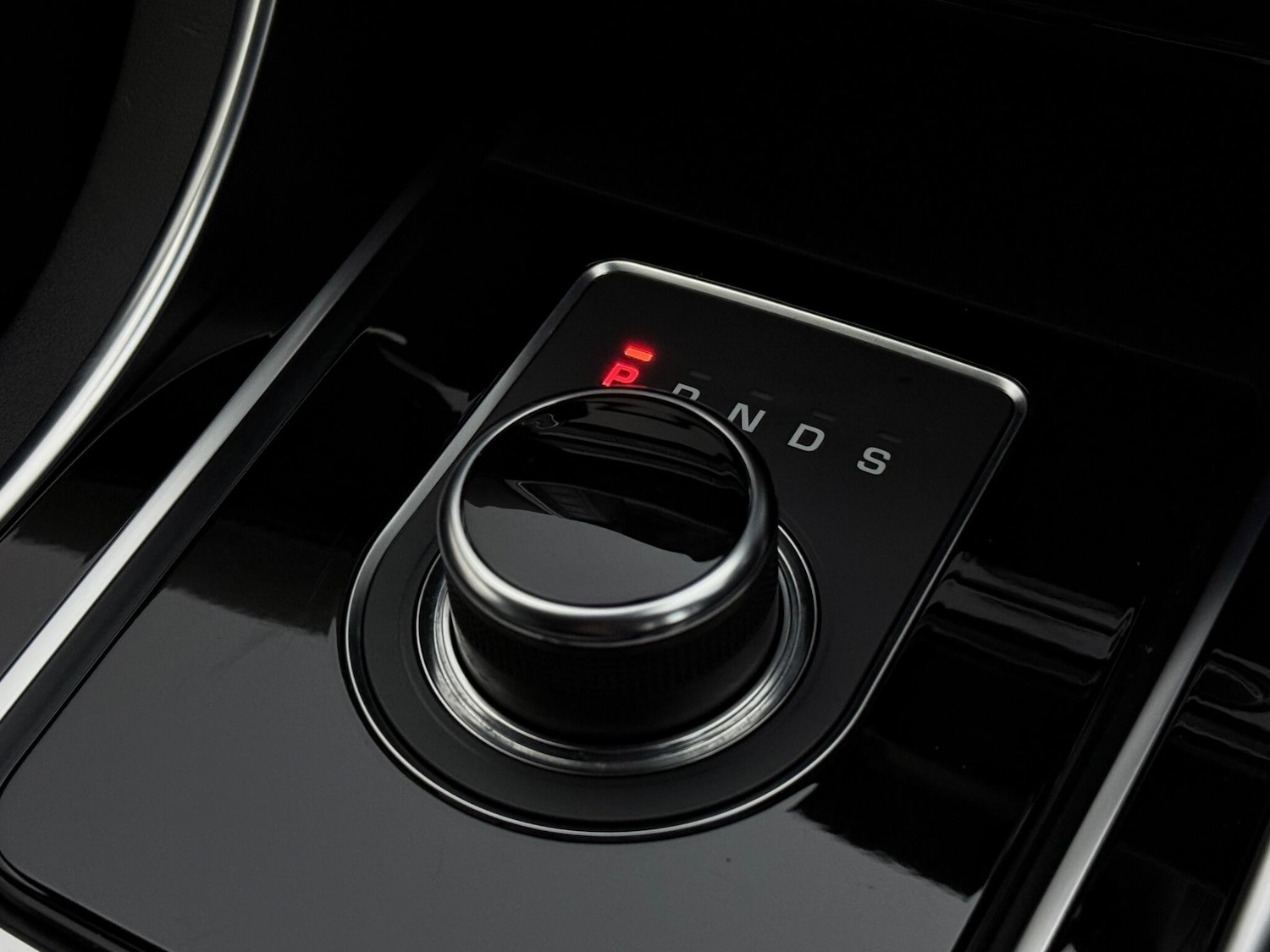 Used Jaguar XE 2018 for sale - 78065048: Photo 18