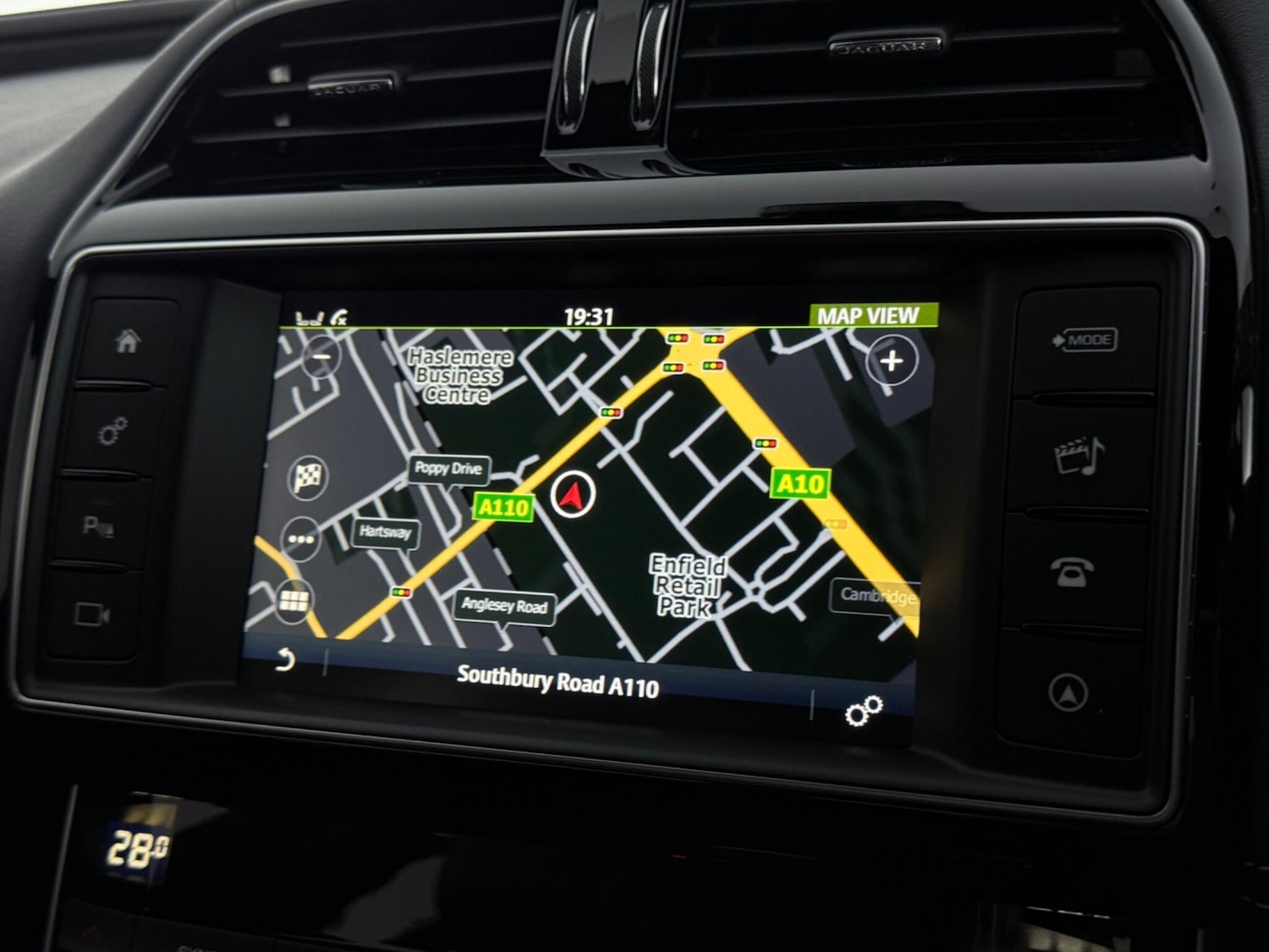 Used Jaguar XE 2018 for sale - 78065048: Photo 22