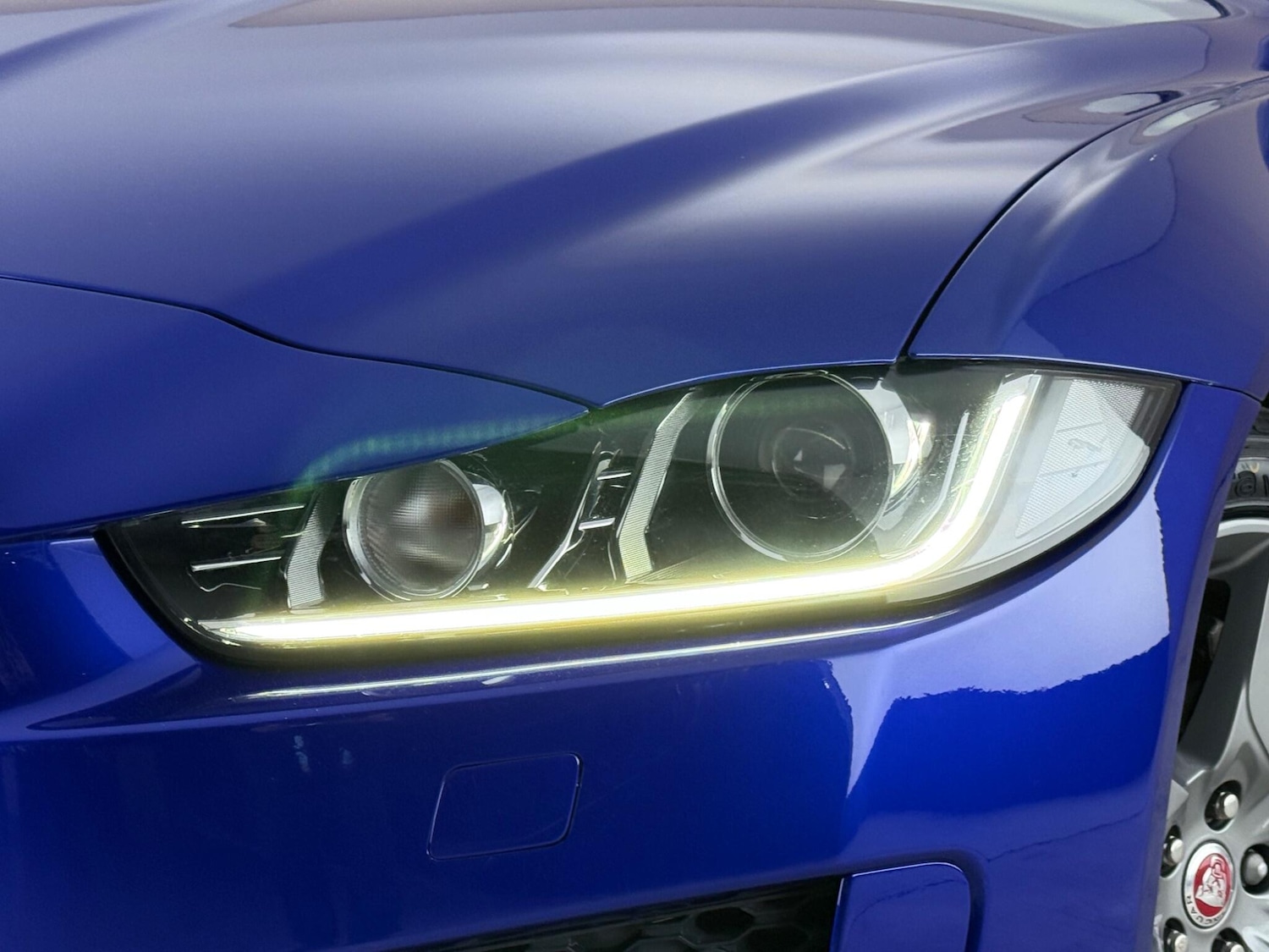 Used Jaguar XE 2018 for sale - 78065048: Photo 8