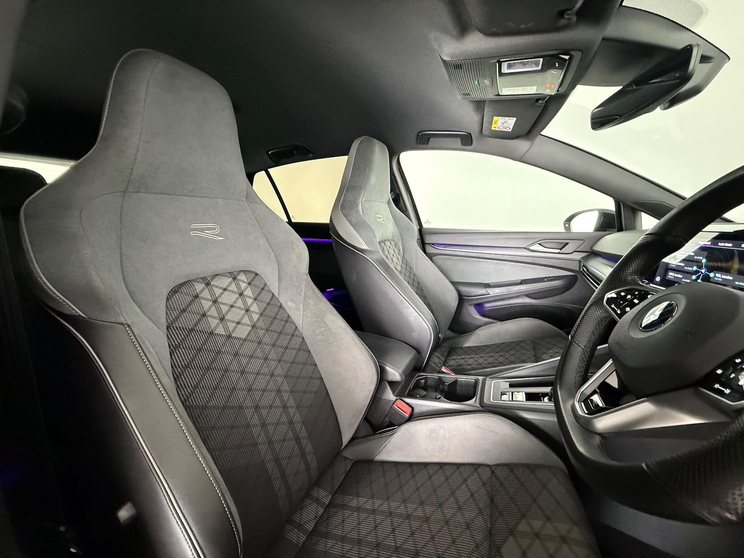 Used Volkswagen Golf 2021 for sale - 77182509: Photo 10