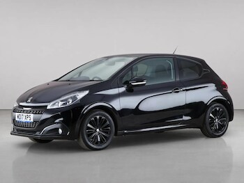 Used Peugeot 208 2017 for sale - 78947638: Photo