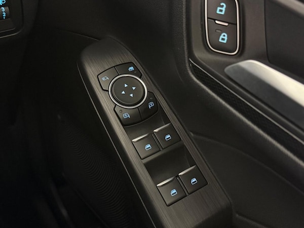 Used Ford Kuga 2022 for sale - 75573921: Photo 23