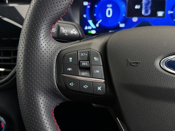 Used Ford Kuga 2022 for sale - 75573921: Photo 29