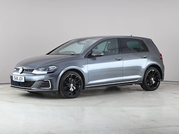 Used Volkswagen Golf 2018 for sale - 78421565: Photo