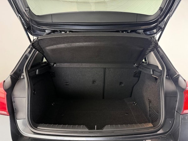 Used BMW 1 Series 2018 for sale - 76132460: Photo 12