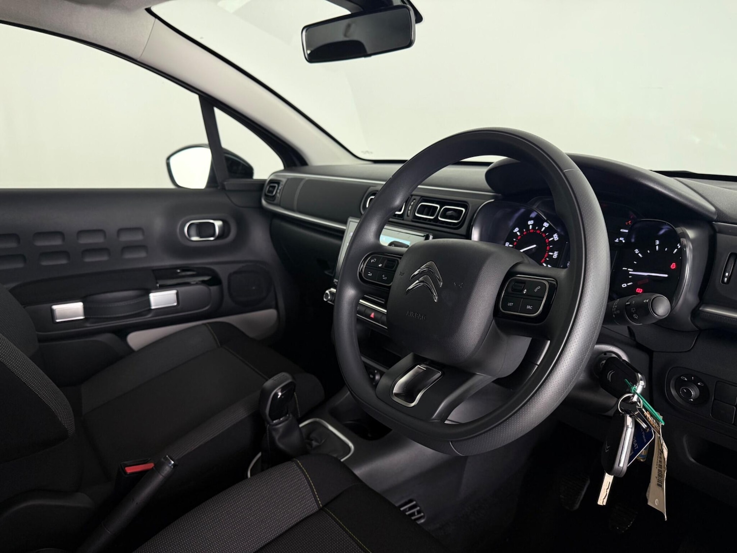 Used Citroen C3 2023 for sale - 76466812: Photo 15